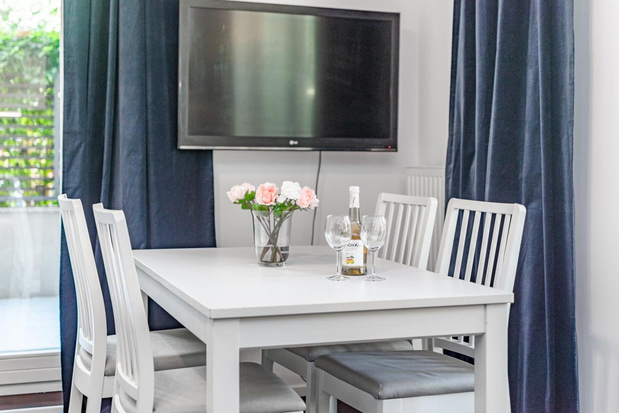 Apartamenty Piekna 28A By Your Freedom Varşova Dış mekan fotoğraf